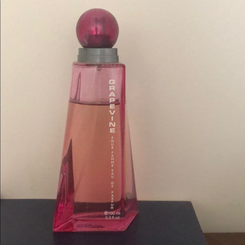 Grapevine fragrance